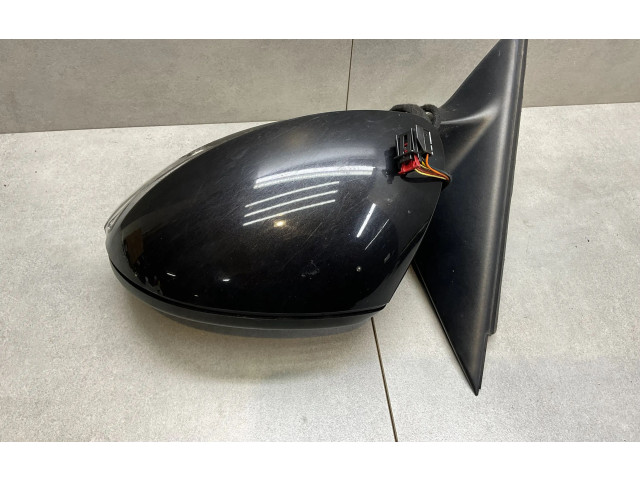 Зеркало электрическое Skoda Yeti (5L) 2009 - 2017 года