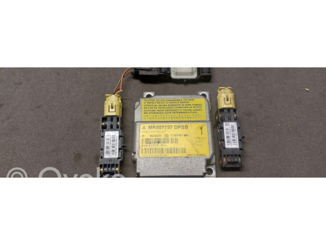 Блок подушек безопасности MR587757, PMR587418 Mitsubishi Colt