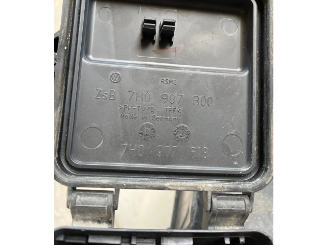 Pojistková skříňka 7H0907613, 7H0907300 Volkswagen Transporter - Caravelle T5 2008