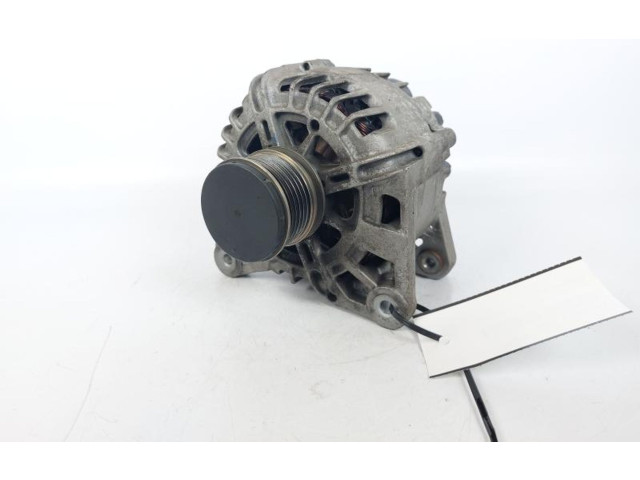Генератор 231003831R, 231007707R   Dacia Duster      
