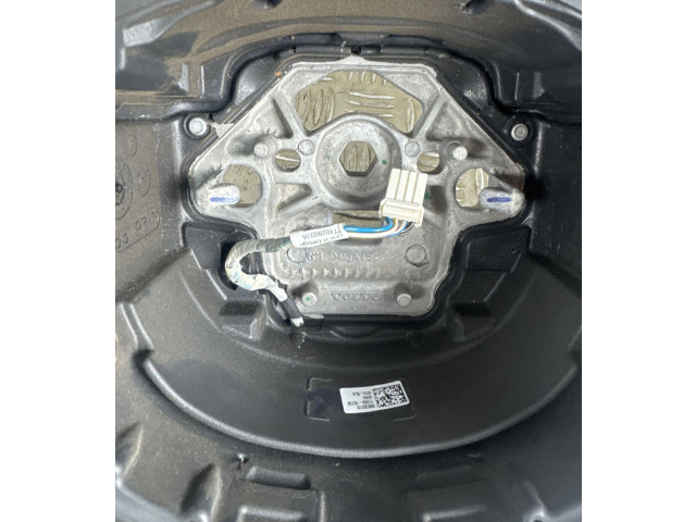 Руль Volvo XC90 2014 - года 39838210, 1726900738