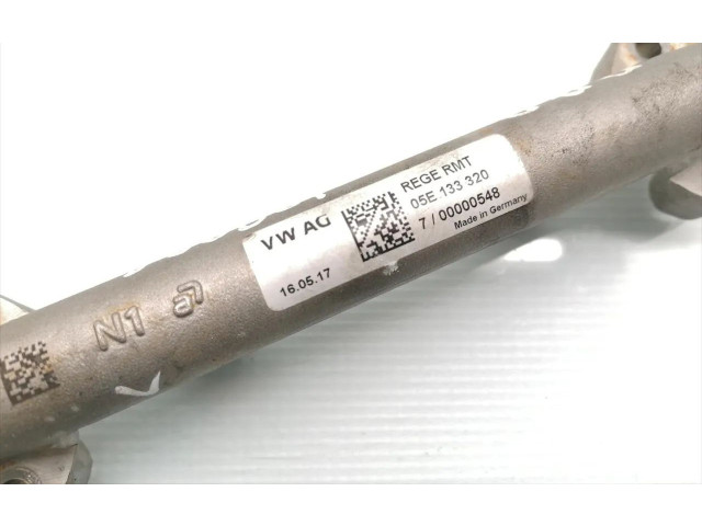 Топливная рампа 05E133320, 04C906054C   Skoda Octavia Mk3 (5E)  