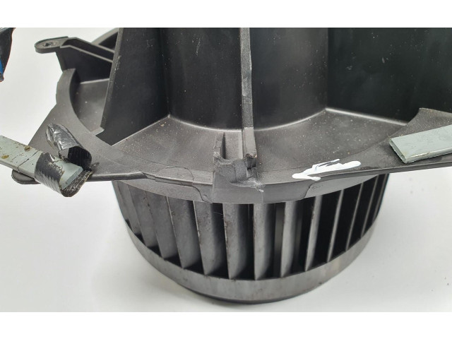Вентилятор печки       Chrysler 300 - 300C