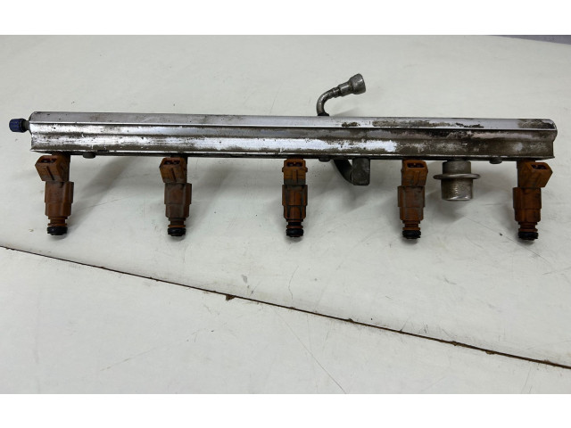 Vstřikovací lišta 9202710, 1322146 Volvo XC70