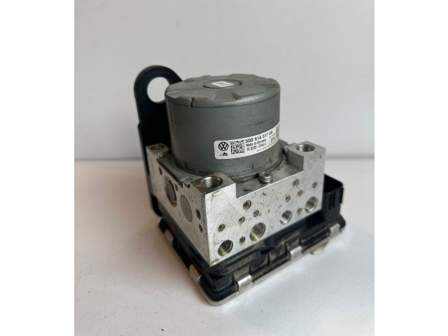 Jednotka ABS 5Q0614517GA   Volkswagen T-Roc 2021