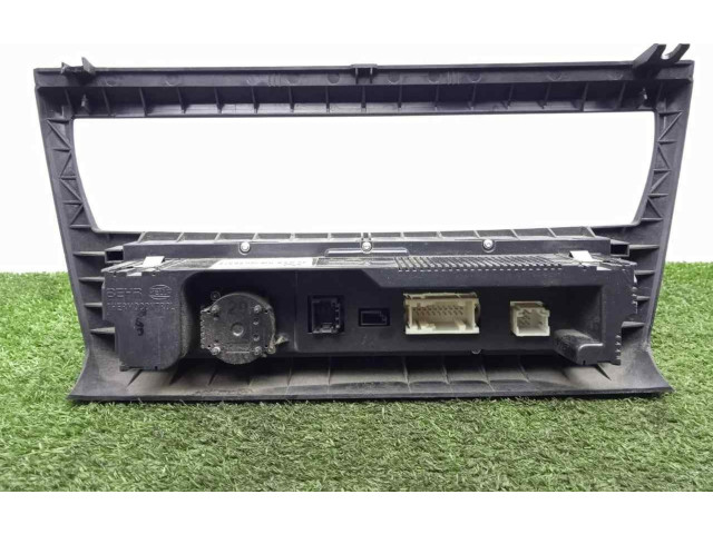 Блок управления климат-контролем 64113443981   BMW X3 E83
