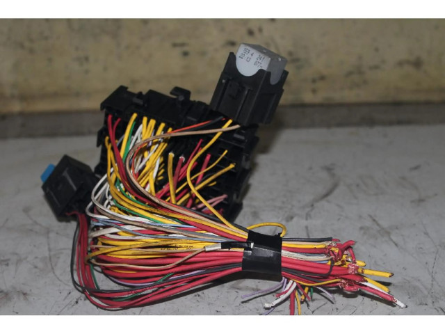 Блок предохранителей    Dacia Duster    