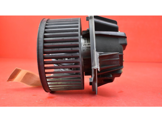 Вентилятор печки Dacia Logan I
