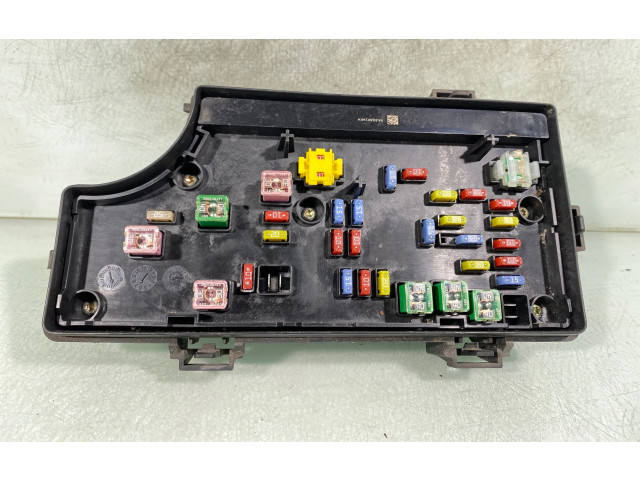 Pojistková skříňka Řídící jednotka BSM P04692207ae Dodge Caliber 2006