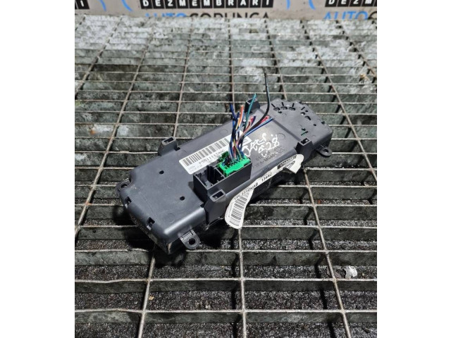 Блок управления климат-контролем    Jeep Patriot