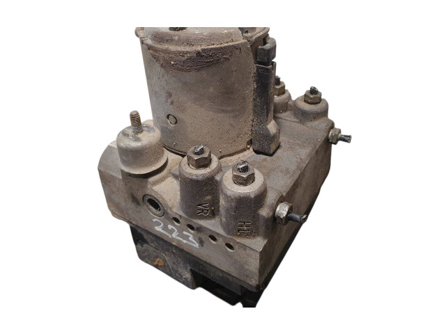 Блок АБС 8D0614111   Audi  A6 S6 C4 4A  1994 - 1997 года