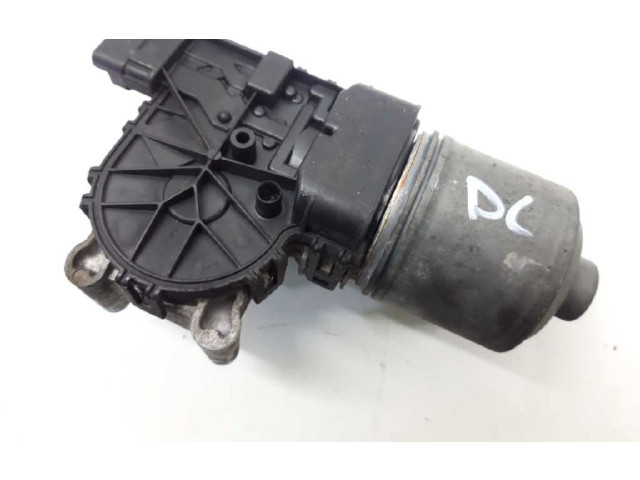 Двигатель стеклоочистителей Renault Twingo II 2007 - 2014 года 7701064031, 0390241541