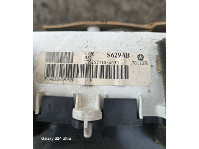 Přístrojová deska Chrysler Voyager 2000 P04685629AB, S629AB