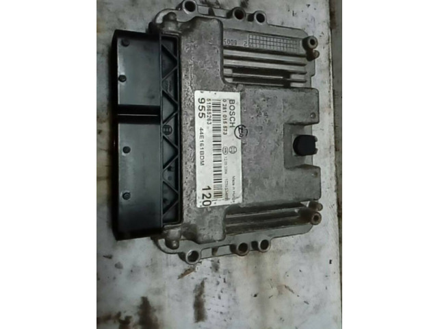 Řídící jednotka 0281015573 Alfa Romeo Mito 2009