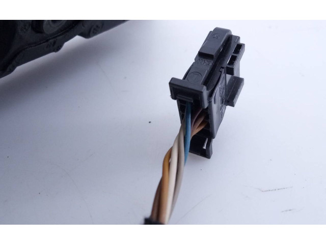 Зеркало электрическое Skoda Fabia Mk3 (NJ) 2015 - 2021 года