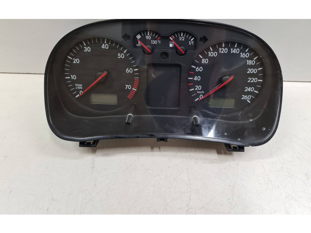 Přístrojová deska Volkswagen Golf IV 2001 1J0919861D, 0411439118