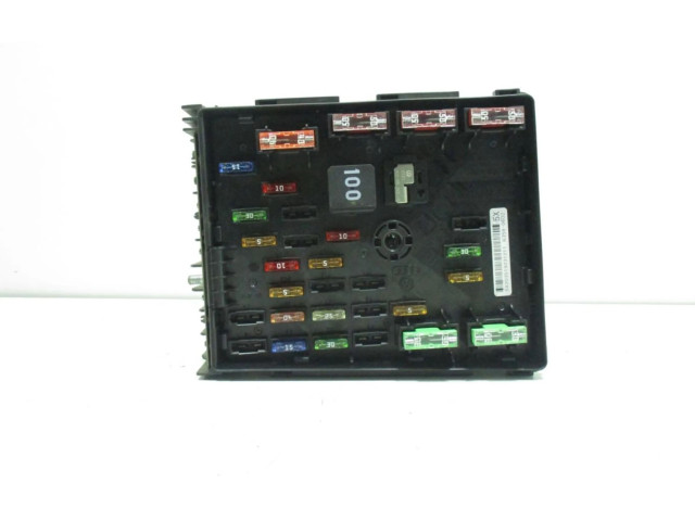   Pojistková skříňka 3C0937125A   Volkswagen Tiguan 2012