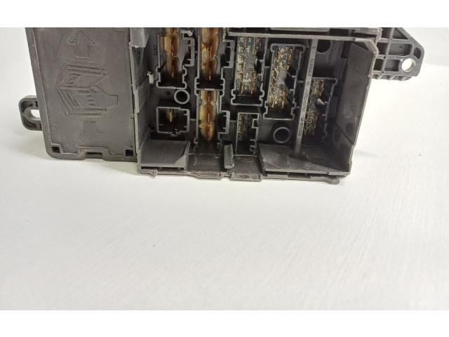 Блок предохранителей Mini One - Cooper Coupe R56