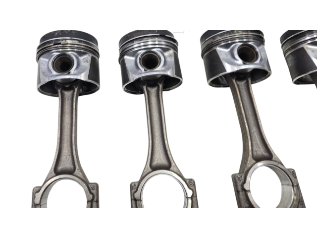  Поршень с шатуном  03L105401A, 03L105401A  Audi A1  