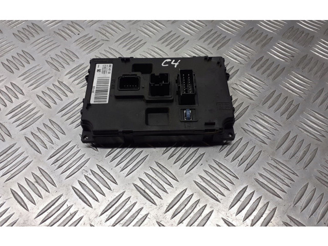 Блок предохранителей 9656147980   Citroen C4 I    