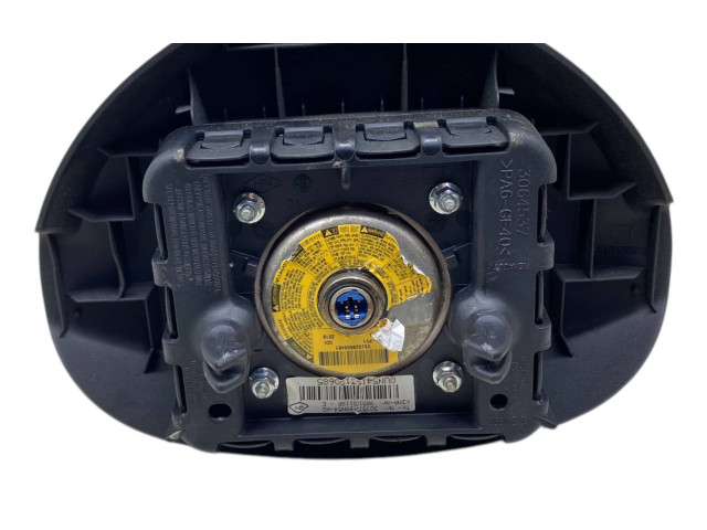 Подушка безопасности водителя 985105118R Dacia Dokker