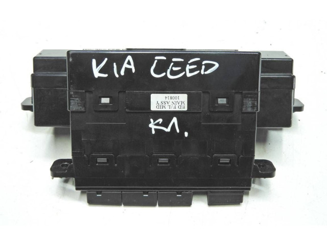 Дисплей    95710-1H700, 857101H700   KIA Ceed