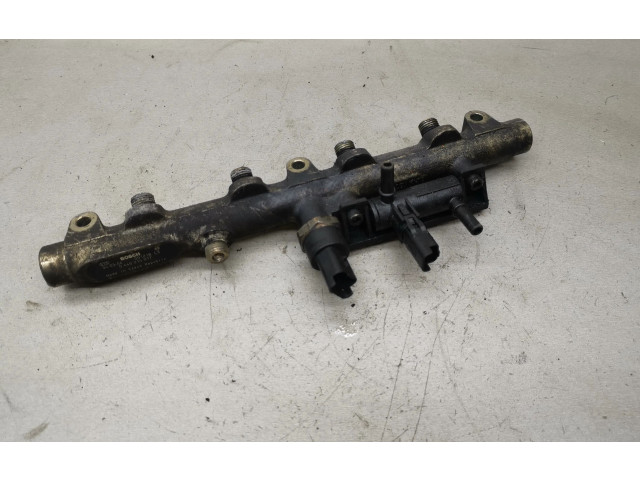 Vstřikovací lišta 0445214017, 0281002592 Peugeot 607