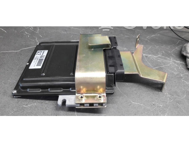 Řídící jednotka mec33-731 Nissan Murano Z50 2005