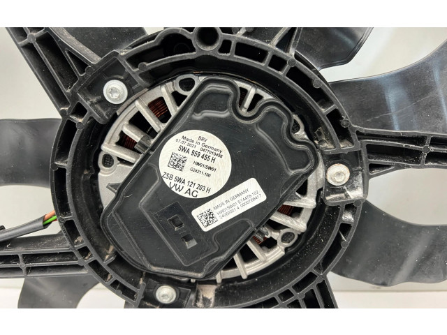 Электрический вентилятор радиаторов       Volkswagen Golf VIII  2019 -  года   