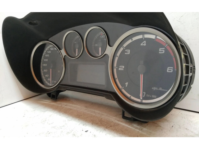 Přístrojová deska  Alfa Romeo Mito 2010 50508528, 030609  