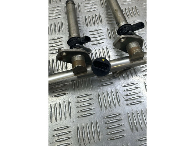 Vstřikovač A2740700995, A2780700687 Mercedes-Benz C W205 M274920