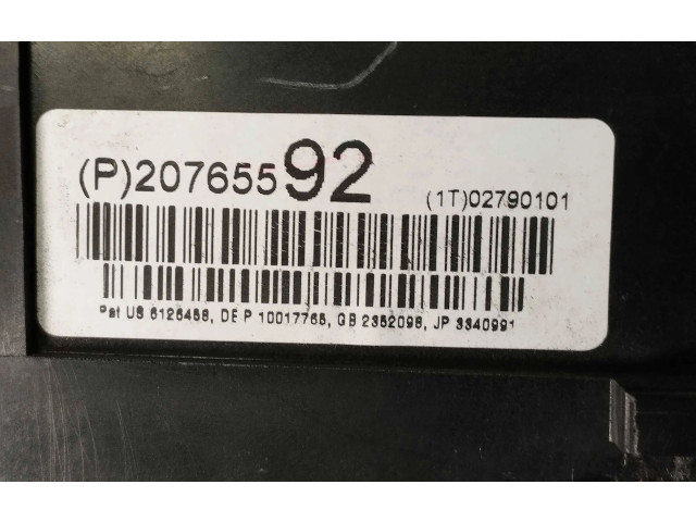 Блок предохранителей  P20765592   Cadillac CTS    