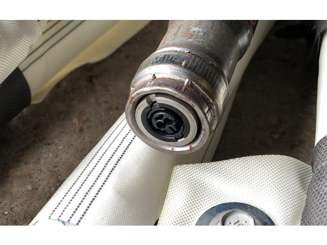 Боковая подушка безопасности 107782700E, 640452901F Tesla Model 3