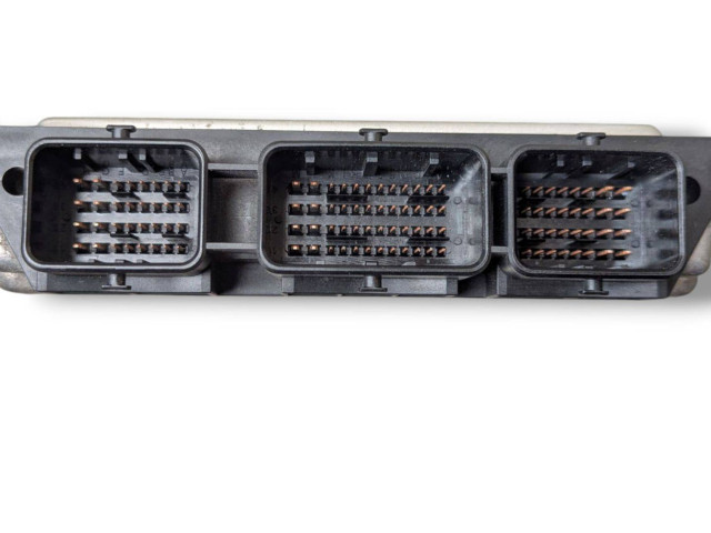 Блок управления двигателем Блок управления 0281013332, 9664257580   Peugeot Expert