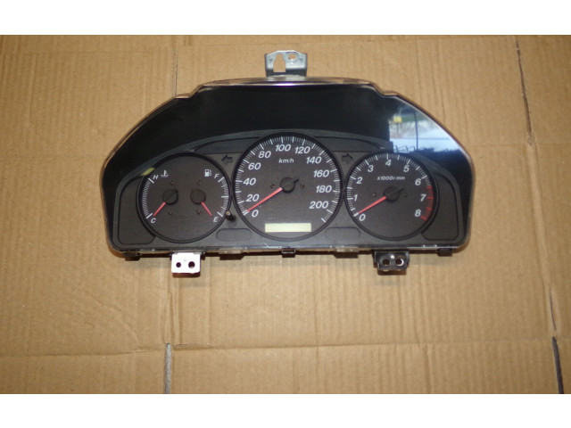 Панель приборов 1575100390 Mazda MPV II LW