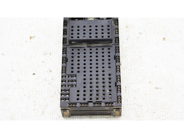 Блок предохранителей  08679899, 08696098   Volvo XC90    