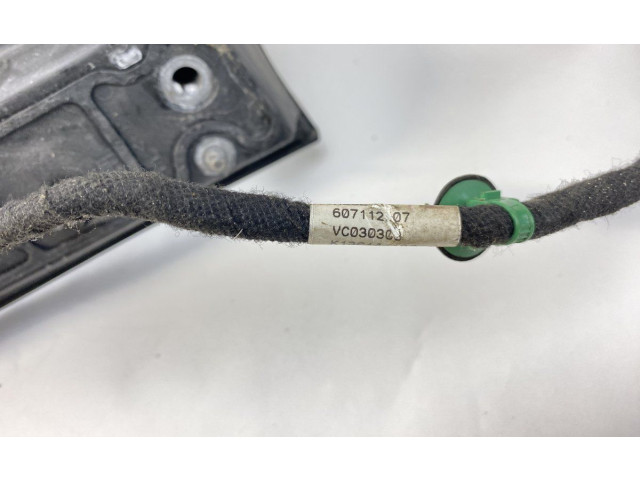 Зеркало электрическое Volkswagen Touran II 2010 - 2016 года