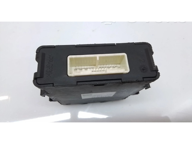 Блок управления коробкой передач 31461858 Volvo XC90