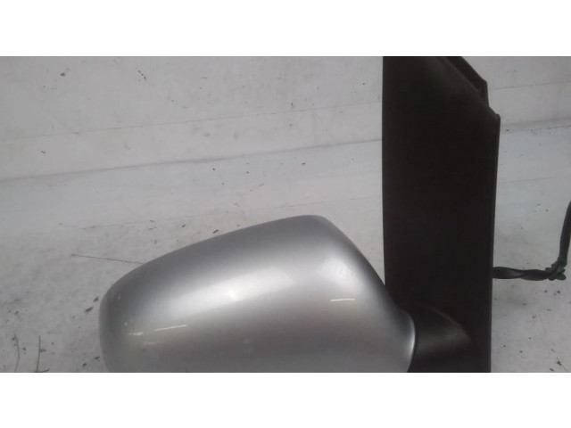 Зеркало электрическое     правое    Volkswagen Touran I  2003-2010 года   