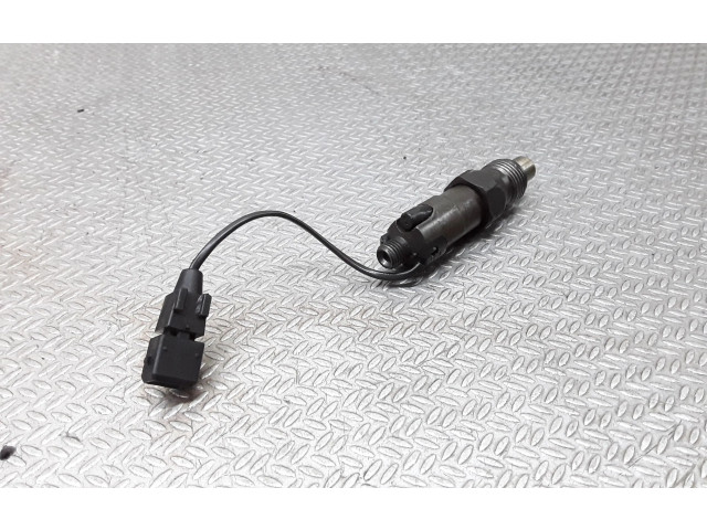 Форсунка LDC009R01A Mitsubishi Carisma F8QT