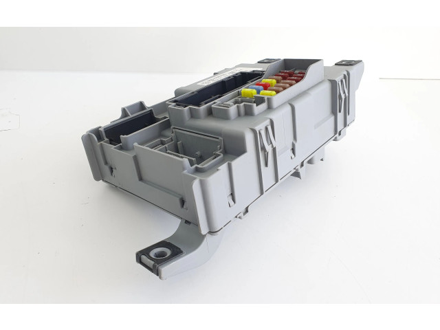 Блок предохранителей 00519383520   Opel Combo D    