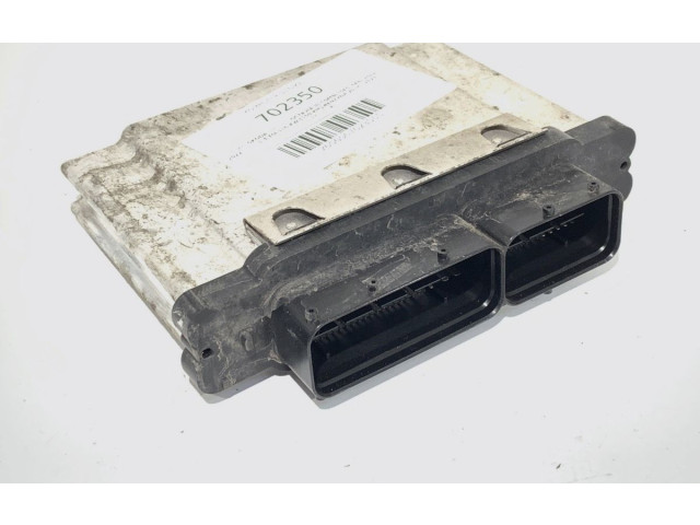 Блок управления двигателем Блок управления 04E907309BH Skoda Octavia Mk3 (5E)