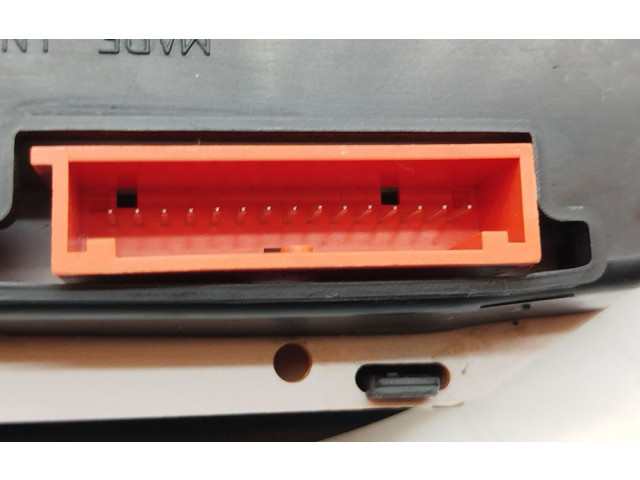 Панель приборов 8200071116 Renault Clio II