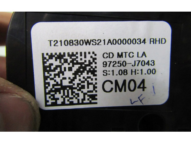 Блок управления климат-контролем 97250J7043   KIA Xceed