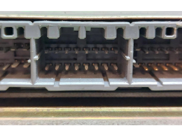 Блок управления двигателя MD308311, E2T39379 Mitsubishi Colt