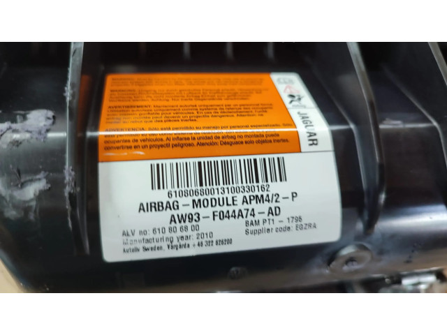 Подушка безопасности пассажира AW93F044A74AD Jaguar XJ X351