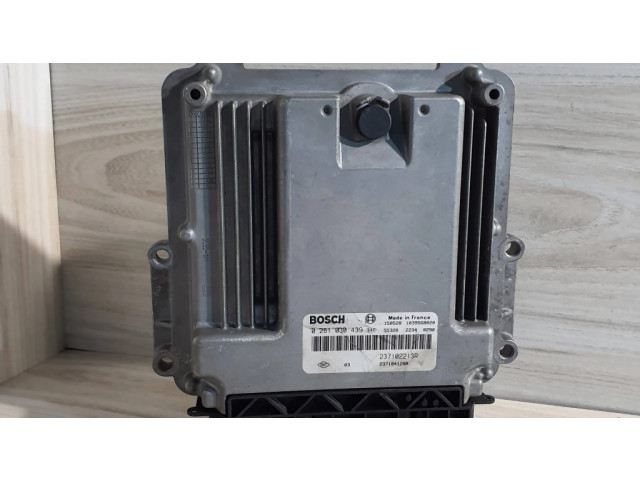 Řídící jednotka 237102213R, 237104128R Renault Clio IV 2015