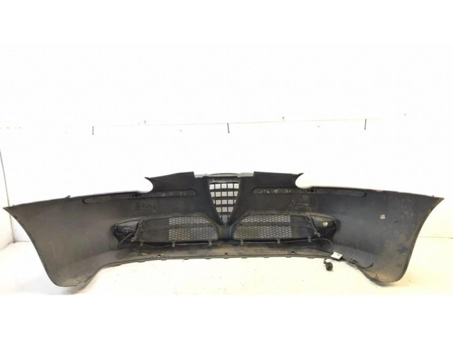 Передний бампер