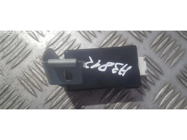 Блок управления cc33675dza   Mazda 5