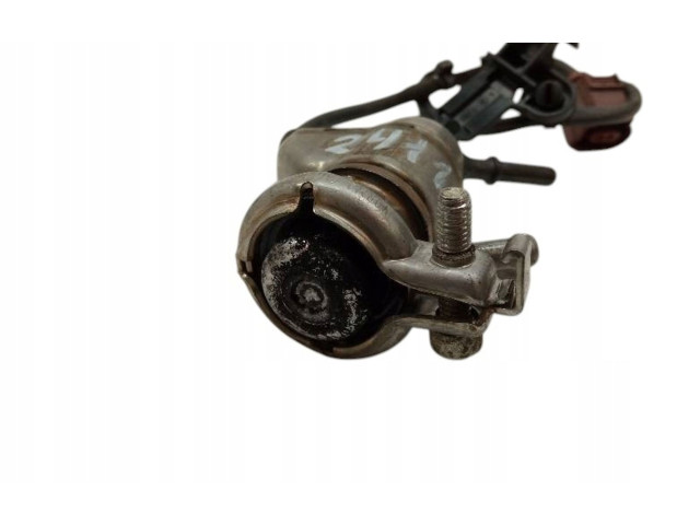 Форсунка 05L131113Q Skoda Karoq